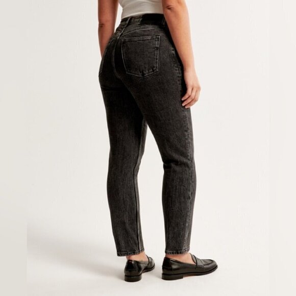 Abercrombie & Fitch Curve Love High Rise Mom Jean size 27 Short black - Picture 3 of 13